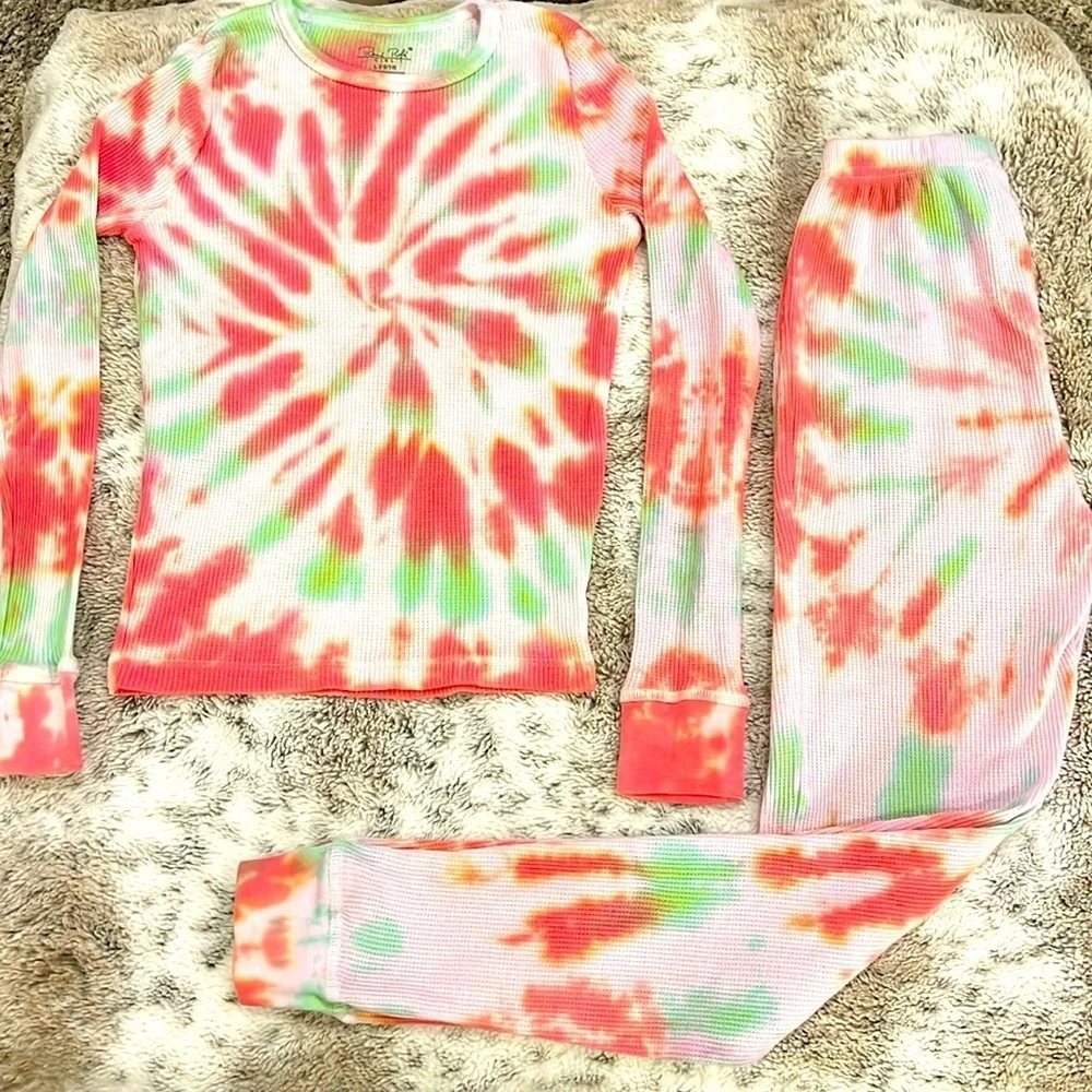Custom Tie Dye Pajamas made w Rene Rofe brand pajama girls size Lg 10/12